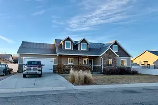 102 E 1800 S, Roosevelt, UT 84066 - Photo 3