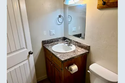 102 E 1800 S, Roosevelt, UT 84066 - Photo 37