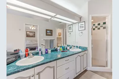 1676 E Mueller Park Rd, Bountiful, UT 84010 - Photo 25