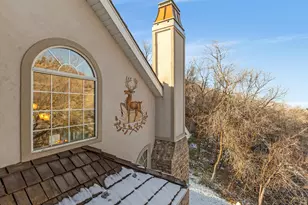 1676 E Mueller Pk Rd, Bountiful, UT 84010 - Photo 27