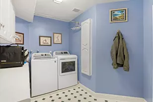 1676 E Mueller Pk Rd, Bountiful, UT 84010 - Photo 19