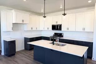 708 N Plainsman Dr, Spanish Fork, UT 84660 - Photo 5