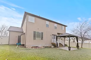 698 W 650 S, Layton, UT 84041 - Photo 27