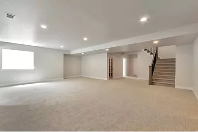 551 W Summerhill Ln, Centerville, UT 84014 - Photo 41