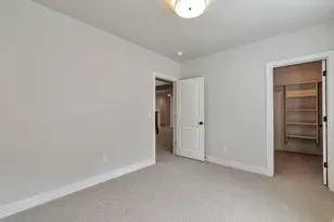 551 W Summerhill Ln, Centerville, UT 84014 - Photo 37