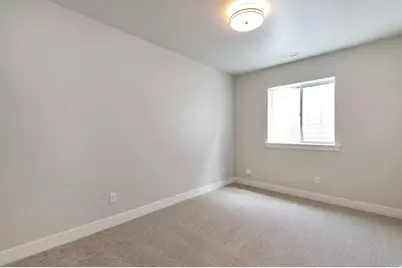 551 W Summerhill Ln, Centerville, UT 84014 - Photo 43