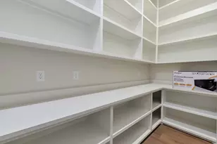 551 W Summerhill Ln, Centerville, UT 84014 - Photo 35