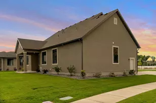 551 W Summerhill Ln, Centerville, UT 84014 - Photo 9