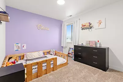 7077 N Spring Hill Ln, Eagle Mountain, UT 84005 - Photo 15