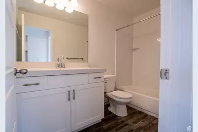 422 E 360 N, Vineyard, UT 84059 - Photo 17