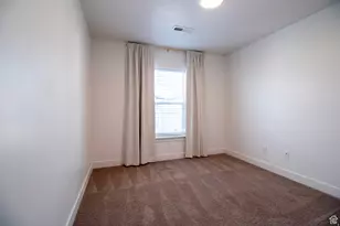 422 E 360 N, Vineyard, UT 84059 - Photo 13