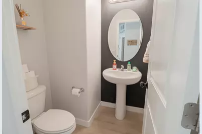 3713 S 3175 W, West Haven, UT 84401 - Photo 17