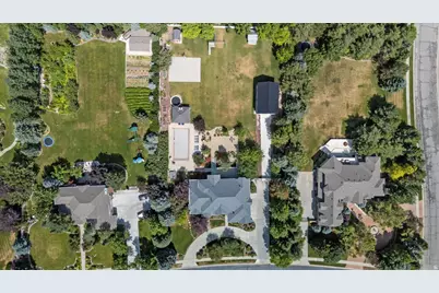 190 N Pfeifferhorn Dr, Alpine, UT 84004 - Photo 35