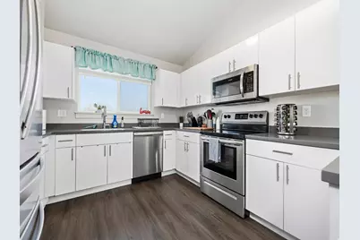 618 S 100 W #D302, Springville, UT 84663 - Photo 5