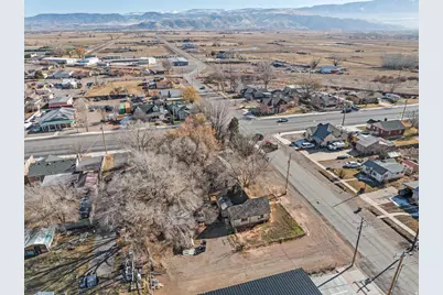 59 E 400 S, Richfield, UT 84701 - Photo 9