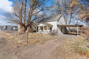 75 E 400 S, Richfield, UT 84701 - Photo 3
