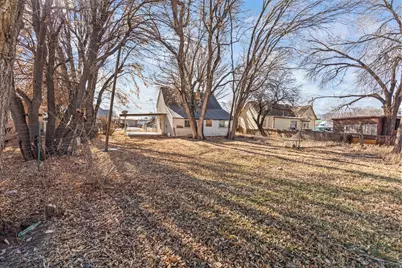75 E 400 S, Richfield, UT 84701 - Photo 5
