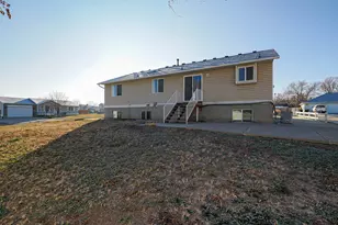 6370 W Settlers Point Dr S, West Valley, UT 84128 - Photo 29