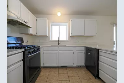 6370 W Settlers Point Dr S, West Valley, UT 84128 - Photo 9