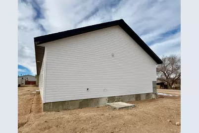 2658 E 3950 S, Vernal, UT 84078 - Photo 3