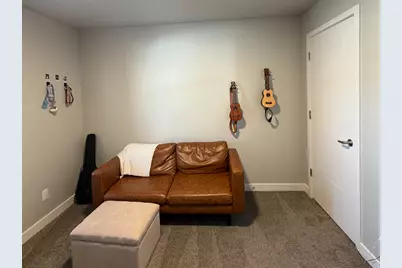 572 S 100 W #E 210, Springville, UT 84663 - Photo 9