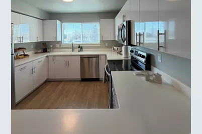 572 S 100 W #E 210, Springville, UT 84663 - Photo 1