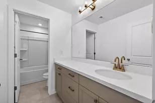 6379 W Butte County Dr S, Herriman, UT 84096 - Photo 31