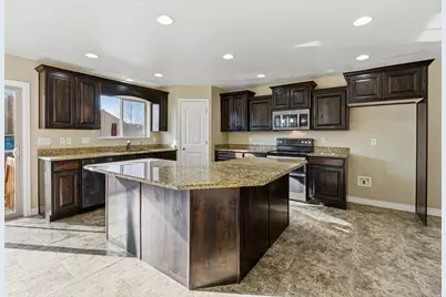 279 E 2150 N, North Ogden, UT 84414 - Photo 23