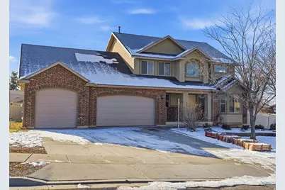 279 E 2150 N, North Ogden, UT 84414 - Photo 3