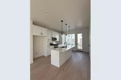1486 W Kierra Court (565 N) #147, Farmington, UT 84025 - Photo 3