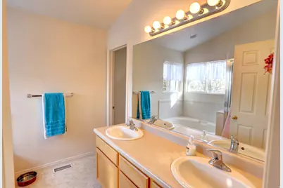 2128 Bridger Dr, Springville, UT 84663 - Photo 17