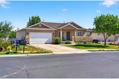 172 W Aruba Dr, Saratoga Springs, UT 84045 - Photo 3