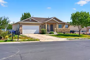 172 W Aruba Dr, Saratoga Springs, UT 84045 - Photo 3