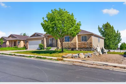172 W Aruba Dr, Saratoga Springs, UT 84045 - Photo 5