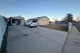 5280 S 5420 W, Kearns, UT 84118 - Photo 7