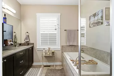 1465 E Sego Lily Ct, Layton, UT 84040 - Photo 23