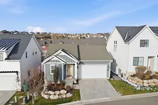1465 E Sego Lily Ct, Layton, UT 84040 - Photo 43