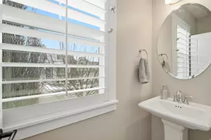 1465 E Sego Lily Ct, Layton, UT 84040 - Photo 7