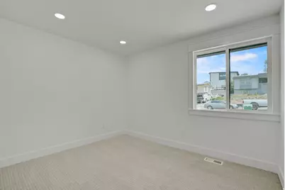 9420 S Streatham Rd, Sandy, UT 84070 - Photo 17