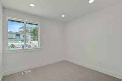 9420 S Streatham Rd, Sandy, UT 84070 - Photo 15
