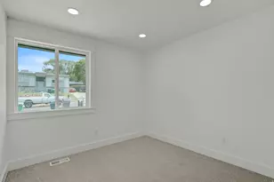 9420 S Streatham Rd, Sandy, UT 84070 - Photo 15