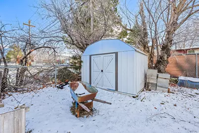 243 S 6th St, Tooele, UT 84074 - Photo 23