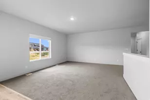 1640 S Sageberry Dr, Santaquin, UT 84655 - Photo 5