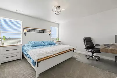 1407 W Silver Rd, Syracuse, UT 84075 - Photo 13