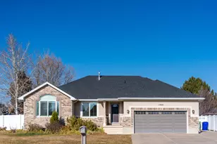 1466 W 2425 S, Syracuse, UT 84075 - Photo 7