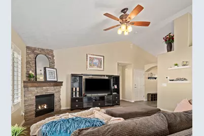 1466 W 2425 S, Syracuse, UT 84075 - Photo 15