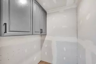 2080 E Colette St, Lake Point, UT 84074 - Photo 31