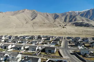 2080 E Colette St, Lake Point, UT 84074 - Photo 37