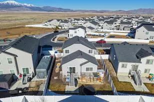 1258 E Sheps Ridge Rd N, Eagle Mountain, UT 84005 - Photo 39