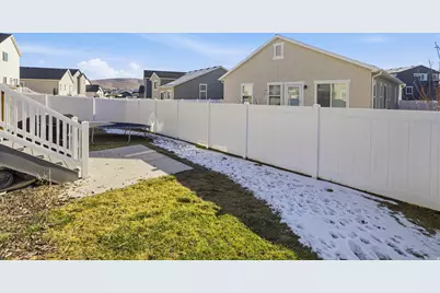 1258 E Sheps Ridge Rd N, Eagle Mountain, UT 84005 - Photo 37